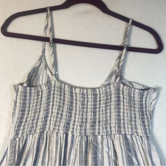 Roxy Smocked Black/White Striped Sleeveless Dress Size Small - Picture 15 of 15